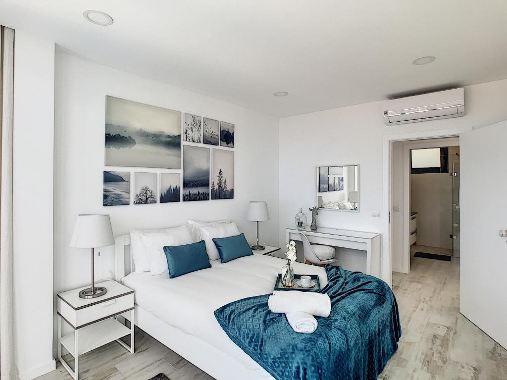 The Monte White House by MHM room 5